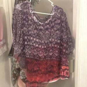 Two piece top handkerchief style with attached tan